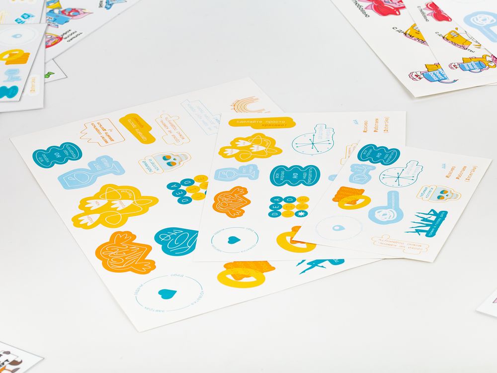 Наклейки бумажные Sticker Pack на заказ