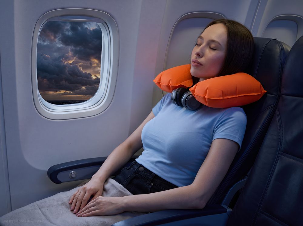 Надувная подушка под шею в чехле Sleep